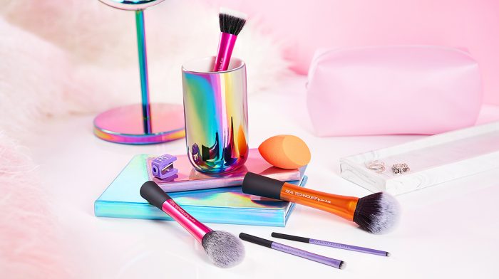 SCULPT AND SHAPE WITH THE BEST REAL TECHNIQUES BRUSHES
