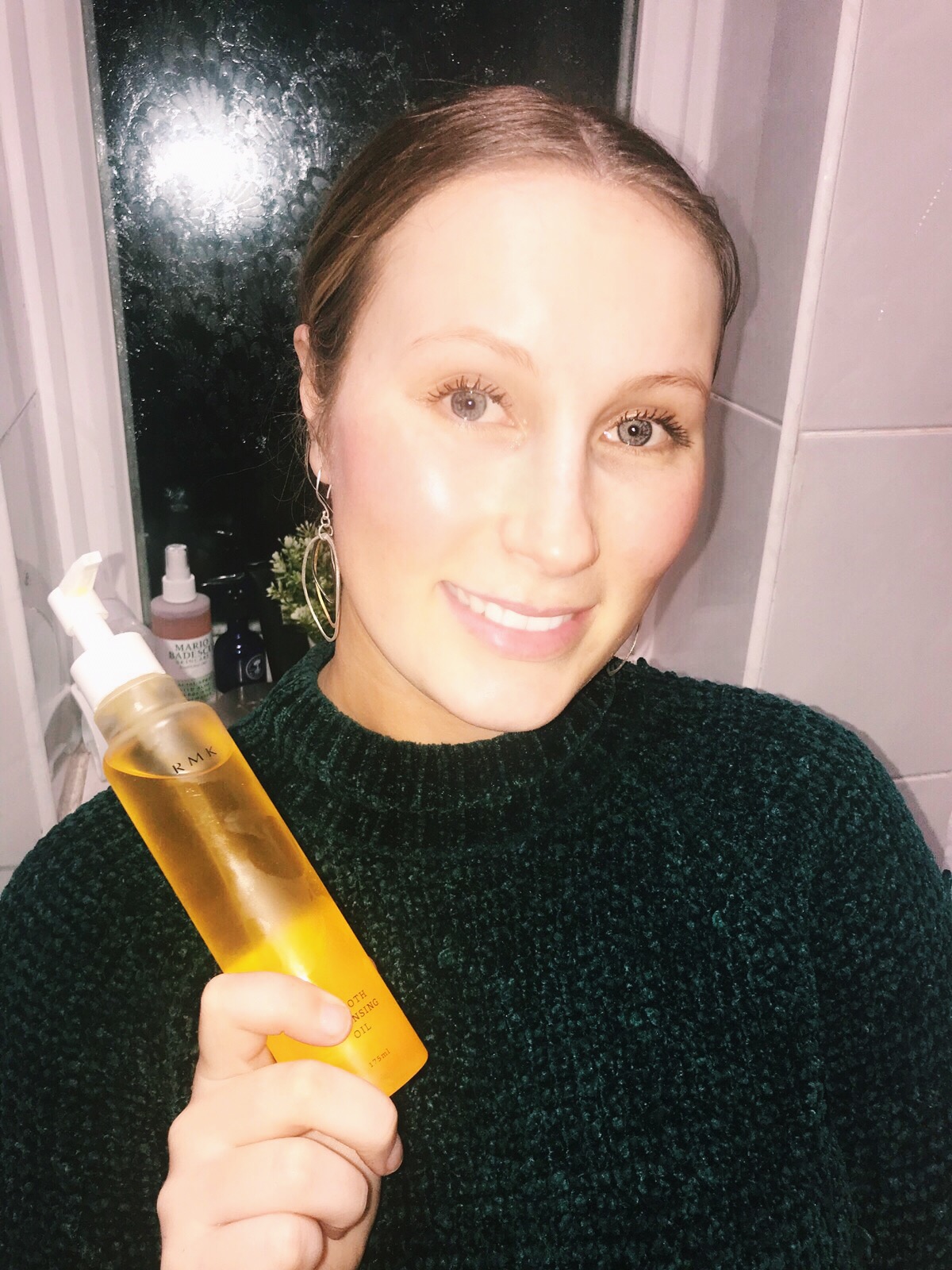 RMK Smooth Cleansing Oil Review | HQhair Blog