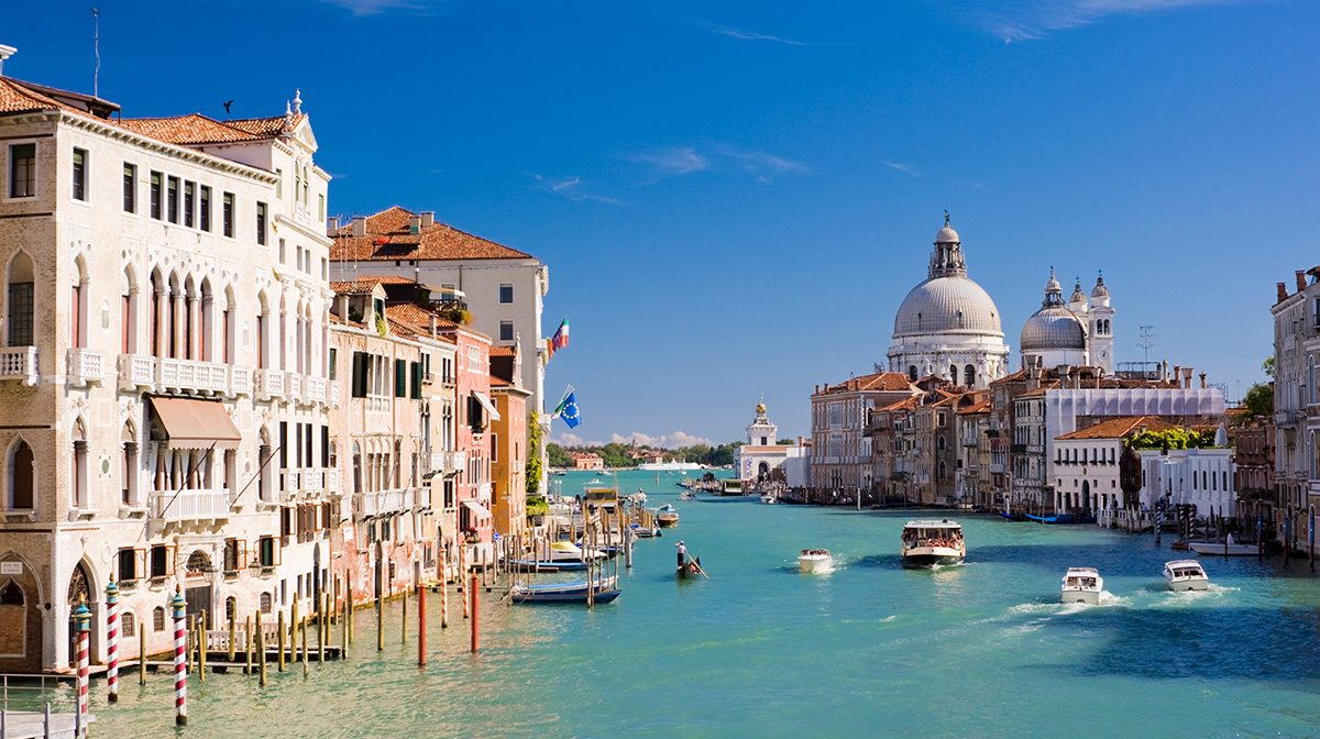 autumn break destinations venice city