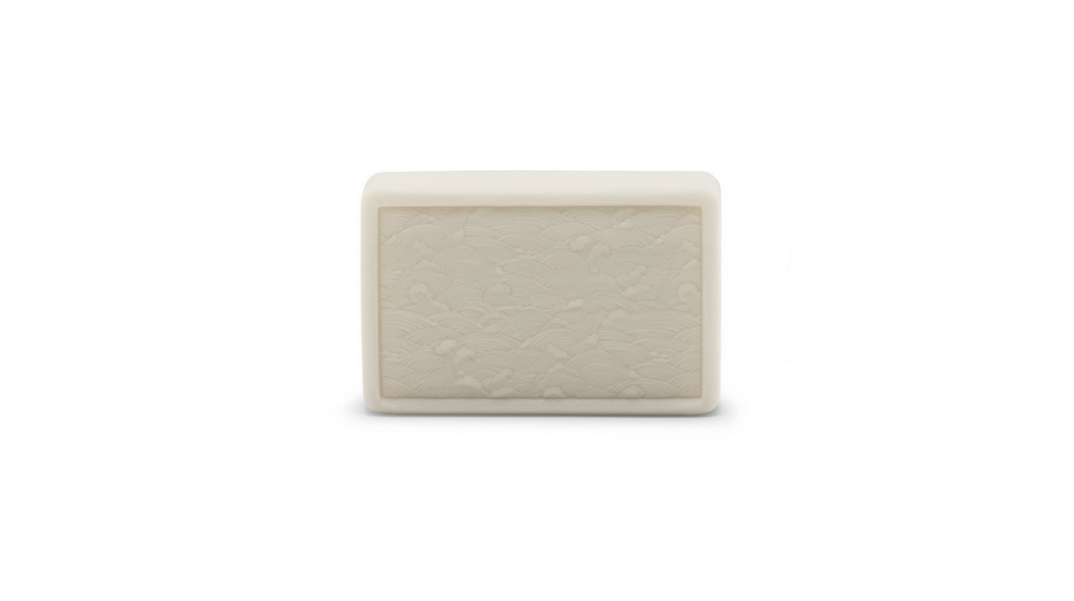 Le Savon Lune soap bar by ARgENTUM unboxed