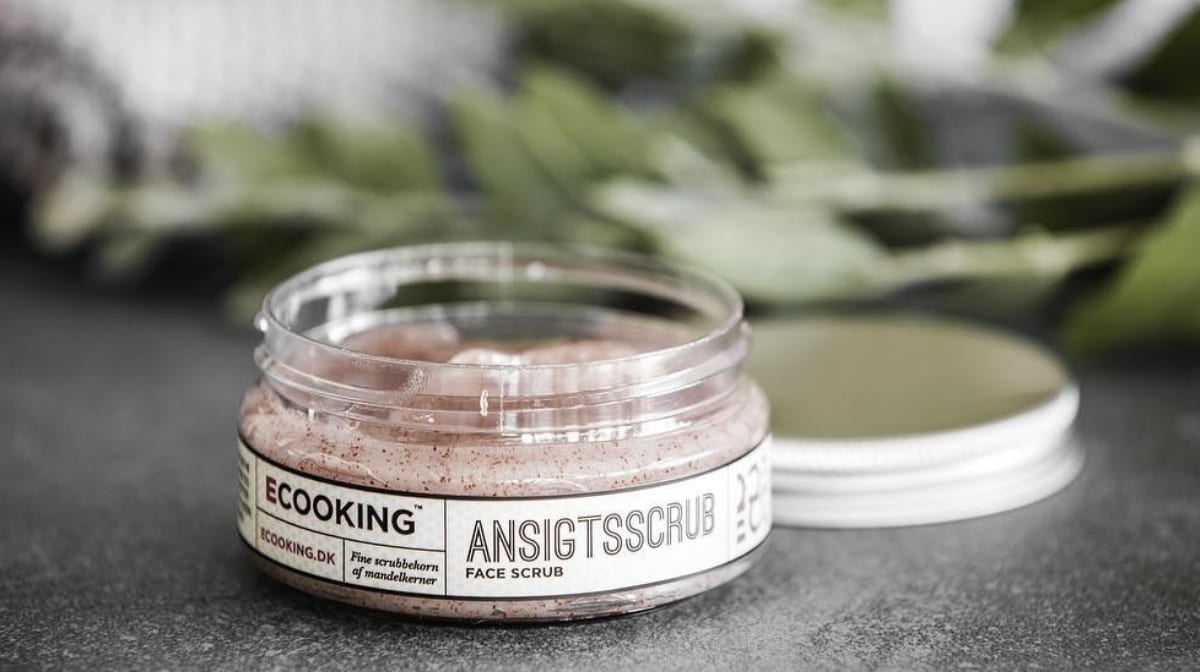 What Is The Best Face Scrub For Men The 10 Best Exfoliating Scrubs On Mankind Mankind