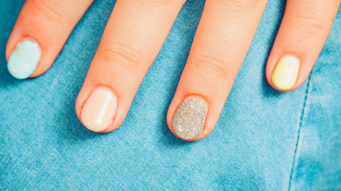 #LFSPARKLE: Glitzernagellack einfach auftragen und entfernen