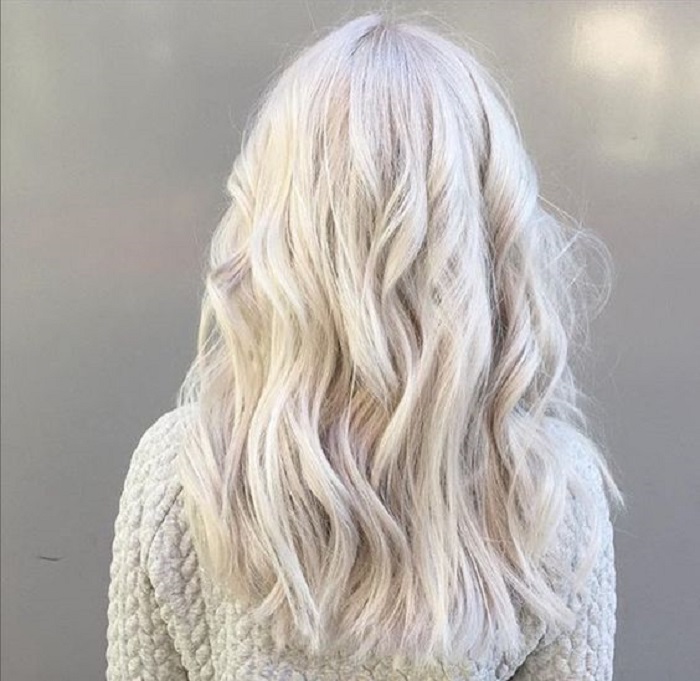 Women's hairstyles 2019: trending Nordic blondes (ice white hair