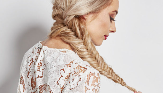 Romantic Hairstyles for This Valentine's Day