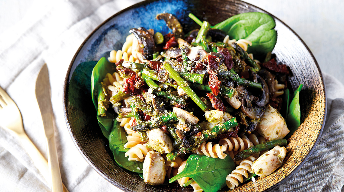 sundried tomato pesto pasta 