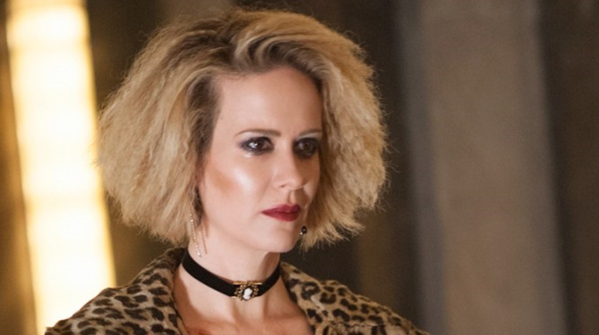 AMERICAN HORROR STORY -- "Checking In" Episode 501 (Airs Wednesday, October 7, 10:00 pm/ep) Pictured: Sarah Paulson as Sally. CR: Suzanne Tenner/FX