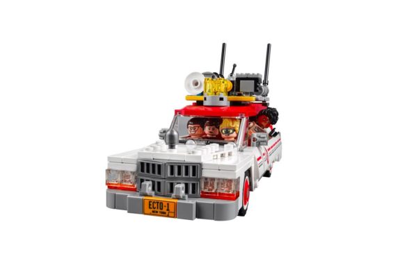 I Ain't Afraid of No Ghost! LEGO Ghostbusters - Now Answering Calls