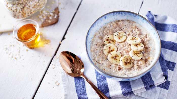 Porridge alla Banana, Semi di Chia e Miele