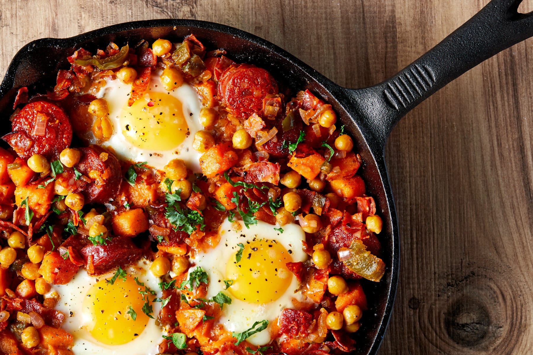 Varm morgenmad med sød kartoffel og chorizo | Perfekt til muskelopbygning