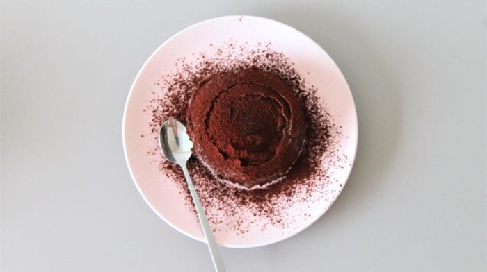 Lakrids opskrift | Protein mug cake på 30 sekunder