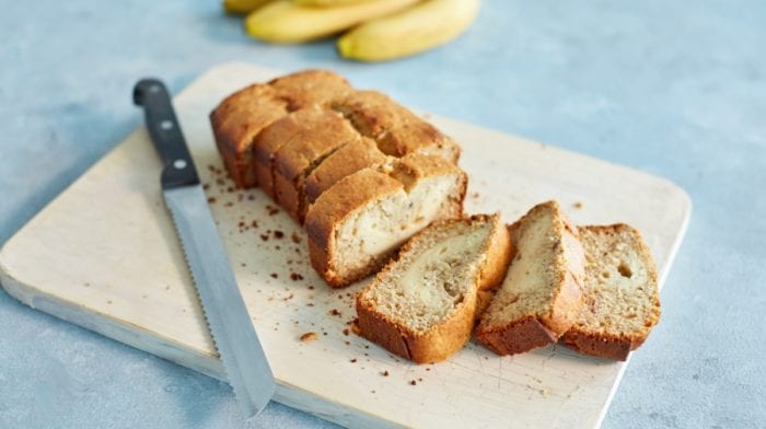 Protein bananbrød med cheesecake fyld