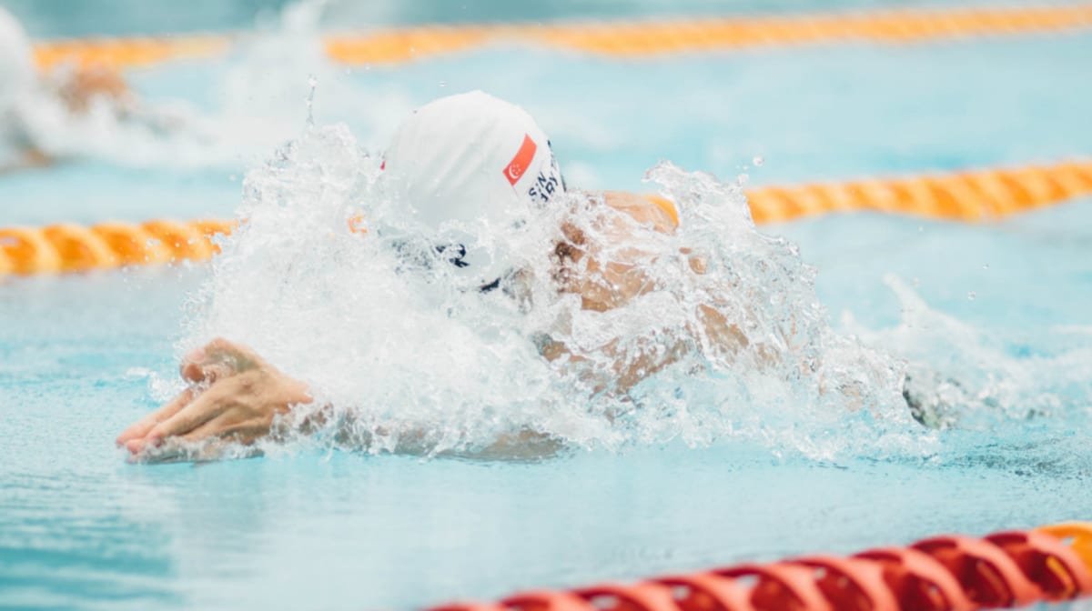 The Benefits Of Swimming & Running Cardio Workout MYPROTEIN™