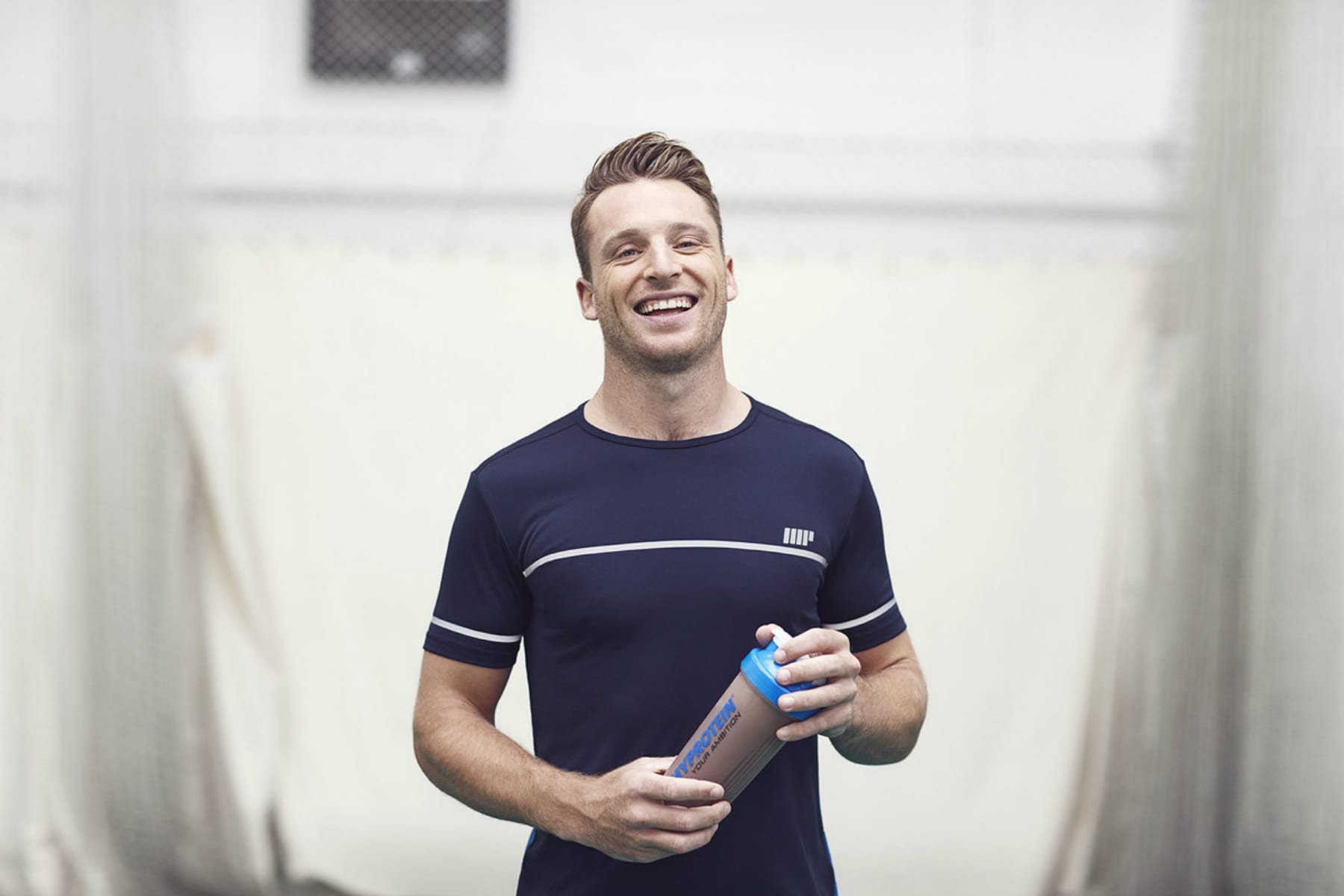 Protein Shake With Milk Or Water  What's The Difference? - MYPROTEIN™