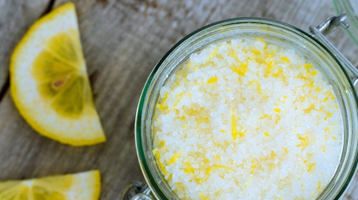 How To Use A Scalp Scrub To Exfoliate Your Scalp
