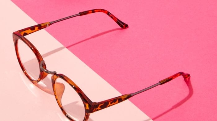 Makeup and Glasses: Tips on How the Two Can Coexist