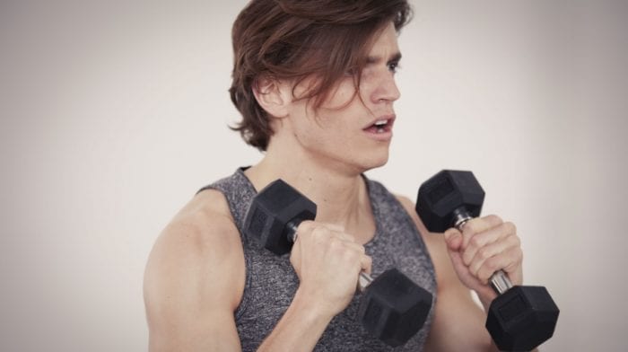 Prendre du muscle avec des charges légères en musculation