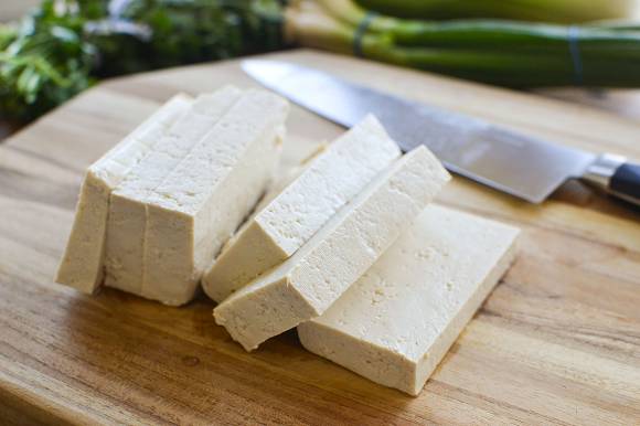 Die besten eiweißhaltigen Lebensmittel #6: Tofu