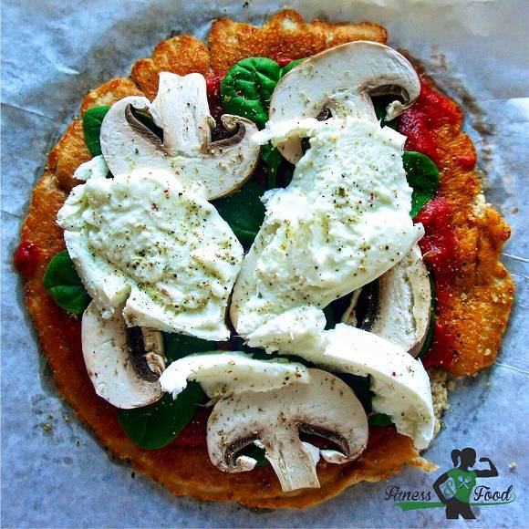 Low Carb Pizza | Kohlenhydratarmes Pizza Rezept