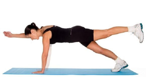 5 tägliche 3-Minuten-Plank-Variationen, die deinen Bauch in 4 Wochen straffen
