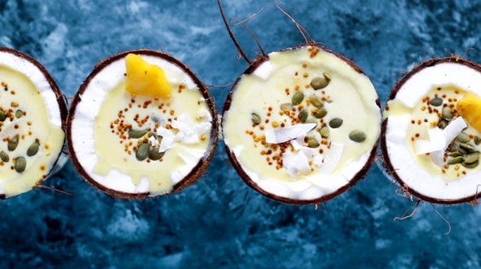 Banane-Kokos Protein Latte | Protein Heißgetränk für den Morgen