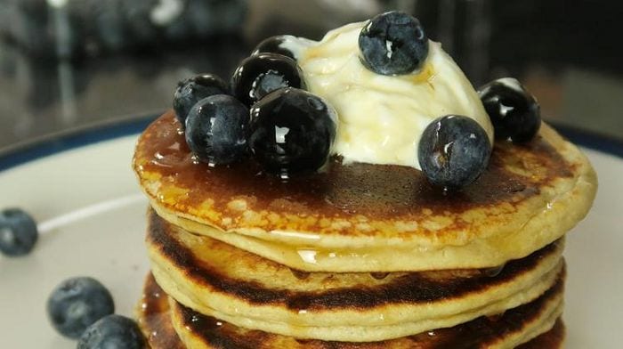 American-Style Pancakes | Der fluffige Protein Pancake Stack