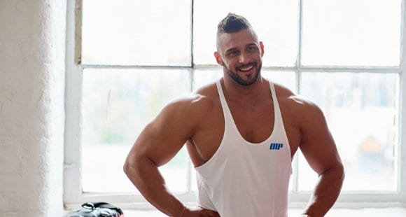 Triceps Kickback | Come Si Eseguono? Errori E Varianti