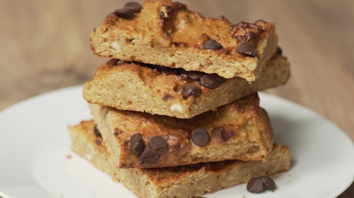 Ricetta Brownies Bianchi e Vegani | Blondies di ceci ad alto contenuto proteico