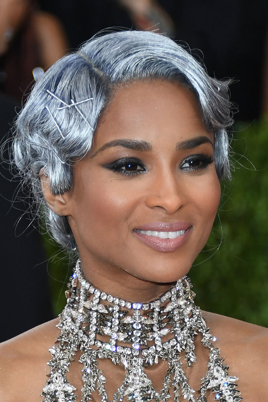 Ciara-silver-hair-color-2017