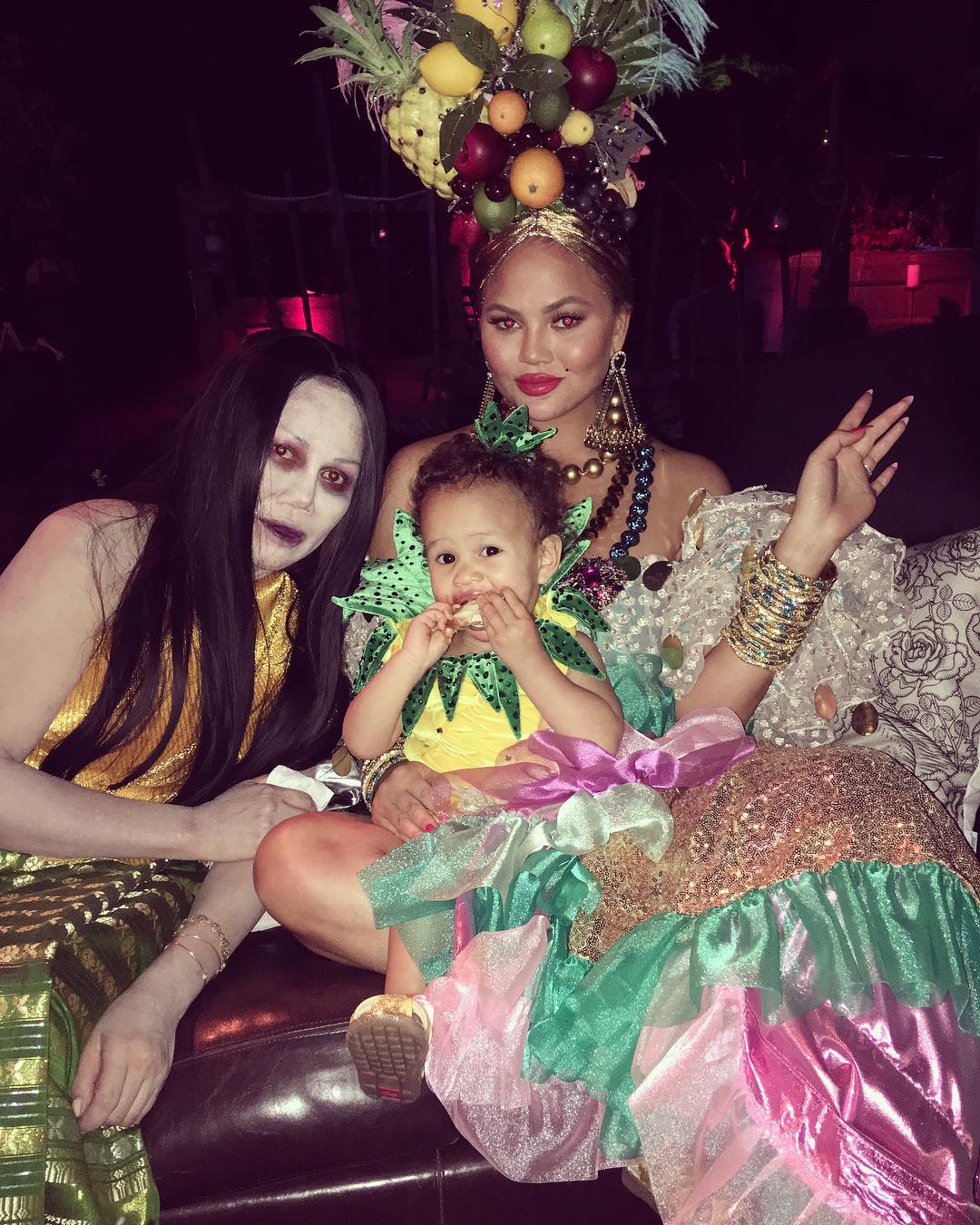 Chrissy Teigen John Legend Halloween 2017 Carmen Miranda