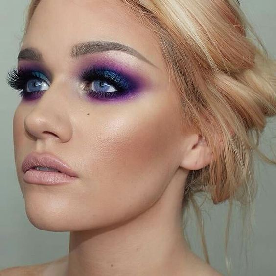 Pantone Colour of the Year makeup eyeshadow look Ultra violet