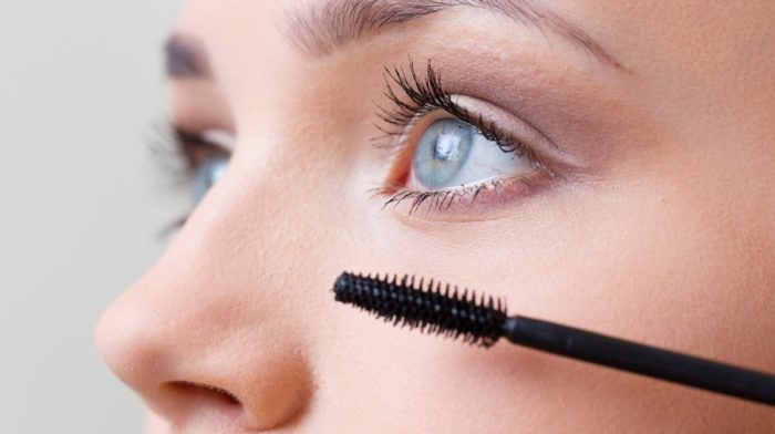 Everything You Need for Enviable Eyelashes Without Extensions