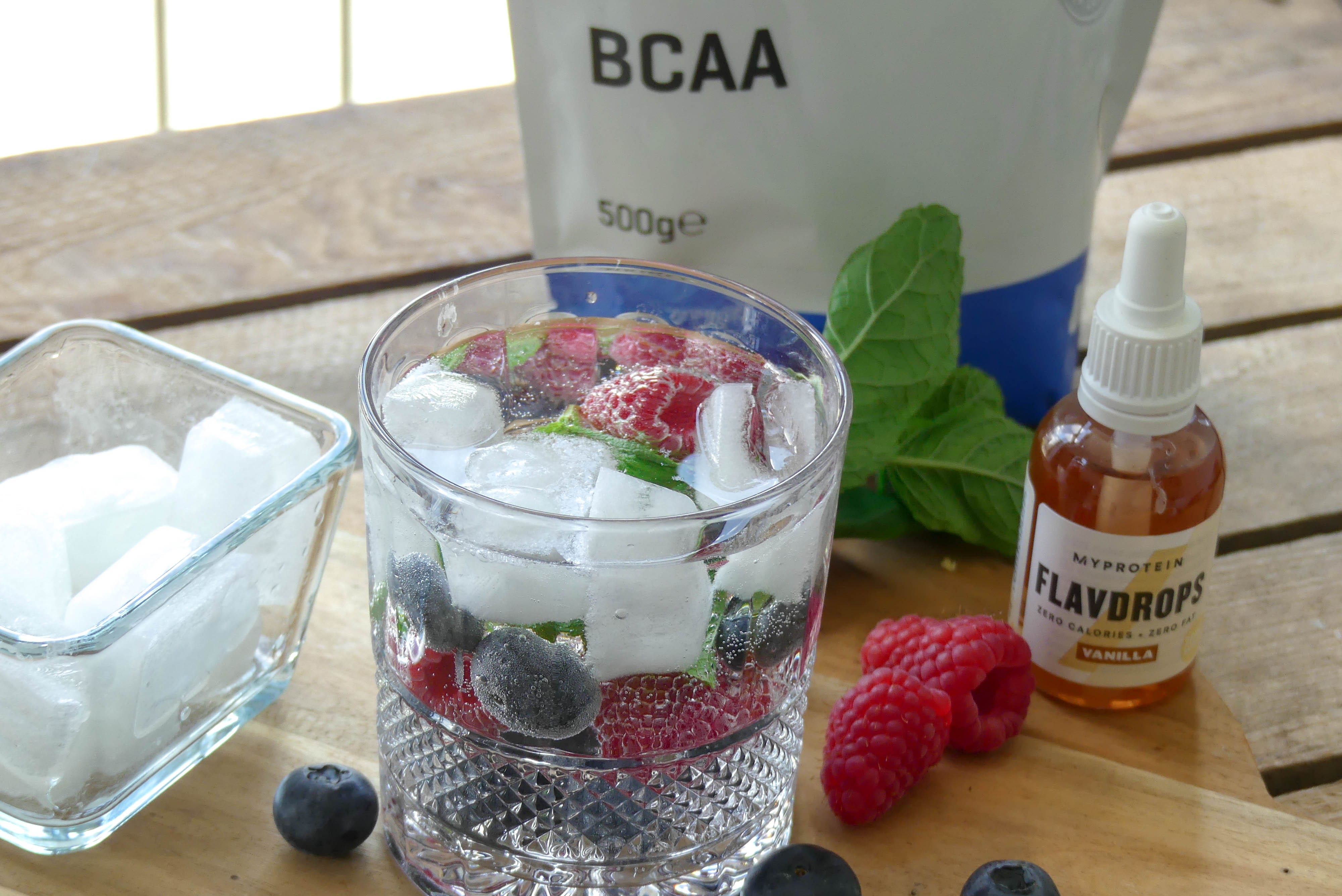 Fris drankje met BCAA ijsklontjes