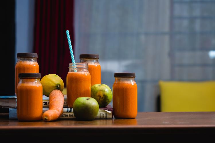 A Guide to Juice Diets | The Benefits & Risks of Juicing | MYPROTEIN™