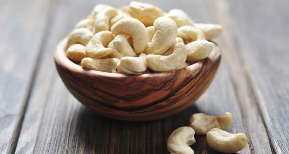 cashew nuts 