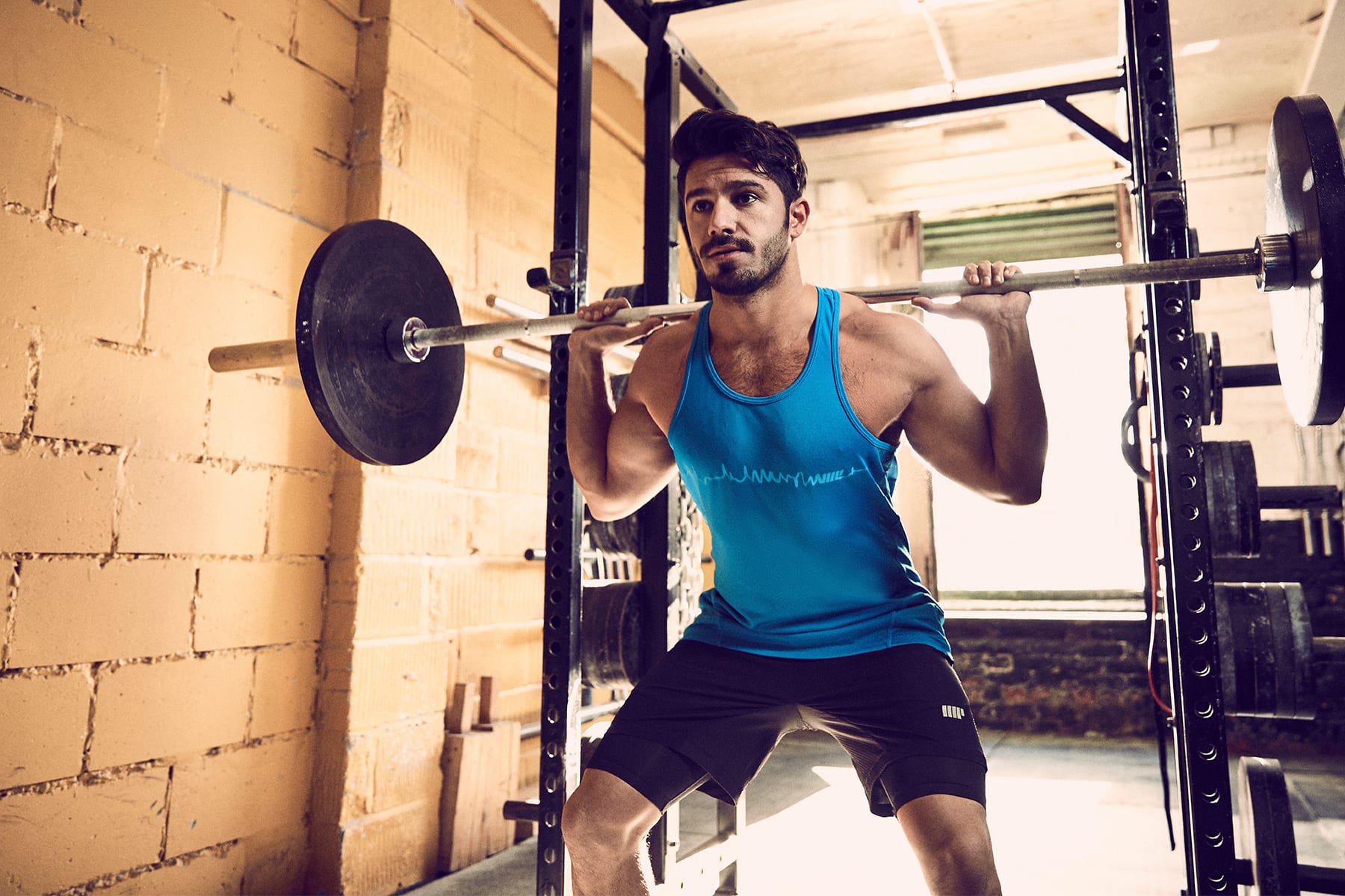 5 Time Under Tension Exercises for Leg Day - MYPROTEIN™