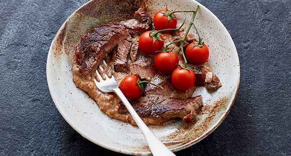Easy Dinner Recipe | Steak with Quick Peanut Sauce