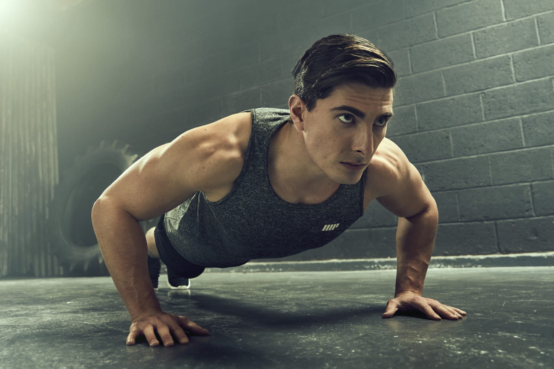 Hip Thrusts  Why and How Men Should Be Doing It - MYPROTEIN™