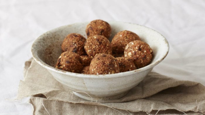 8 Easy Protein Balls Recipes | No-Bake Protein & Energy Balls