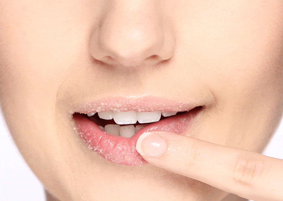 How ColourPop Keeps Matte Lips Moist GLOSSYBOX