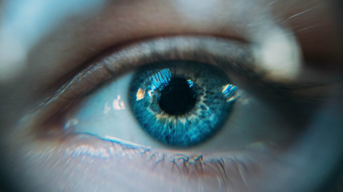 Béta-karotin látási immunitás - Klip, ahol a lány elveszíti látását