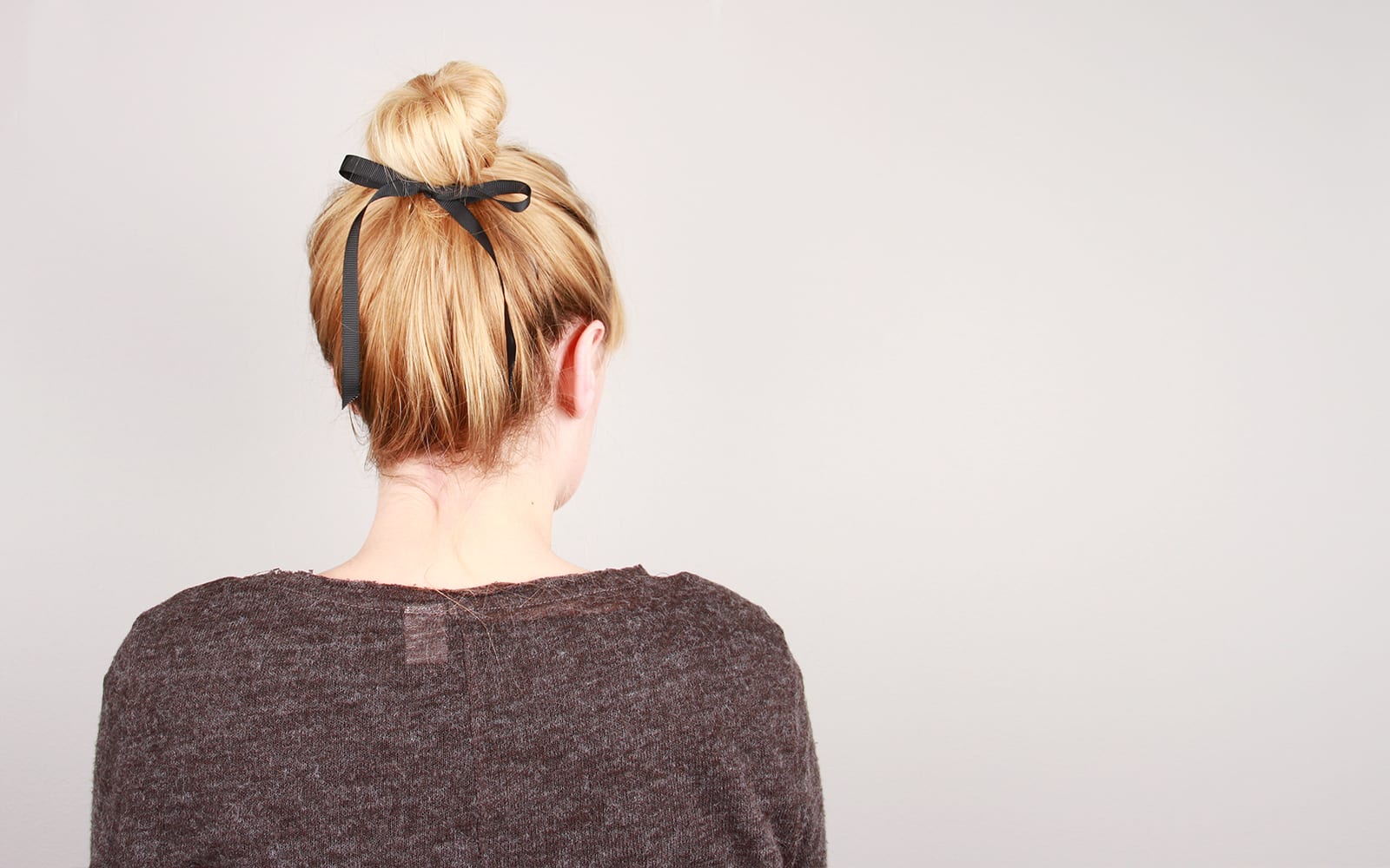 5 Ways To Wear Your GLOSSYBOX Ribbon In Your Hair - Beauty Unboxed