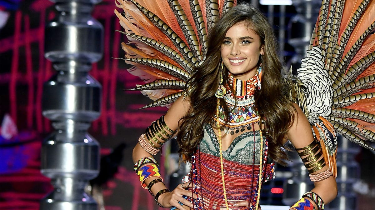 All The Show-Stopping Looks From The Victoria's Secret 2016 Catwalk - Grazia