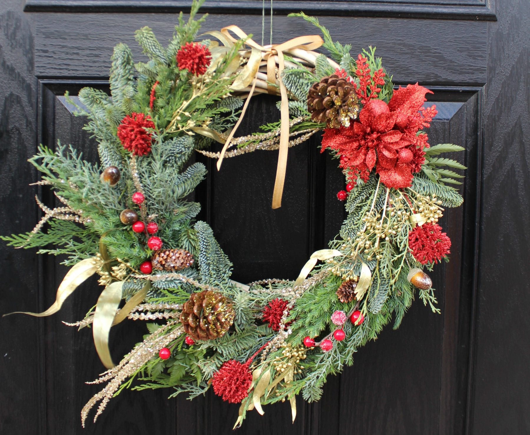 Make A Christmas Wreath GLOSSYBOX