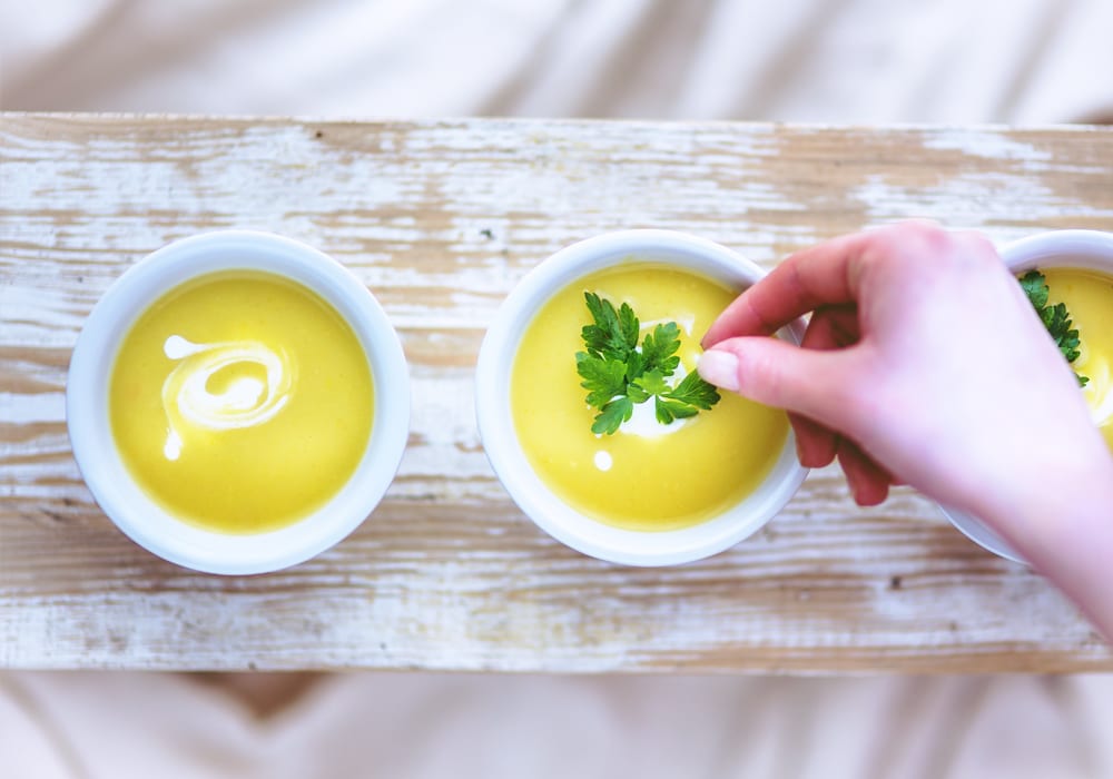 Osterrezepte Zitronen-Joghurt-Suppe