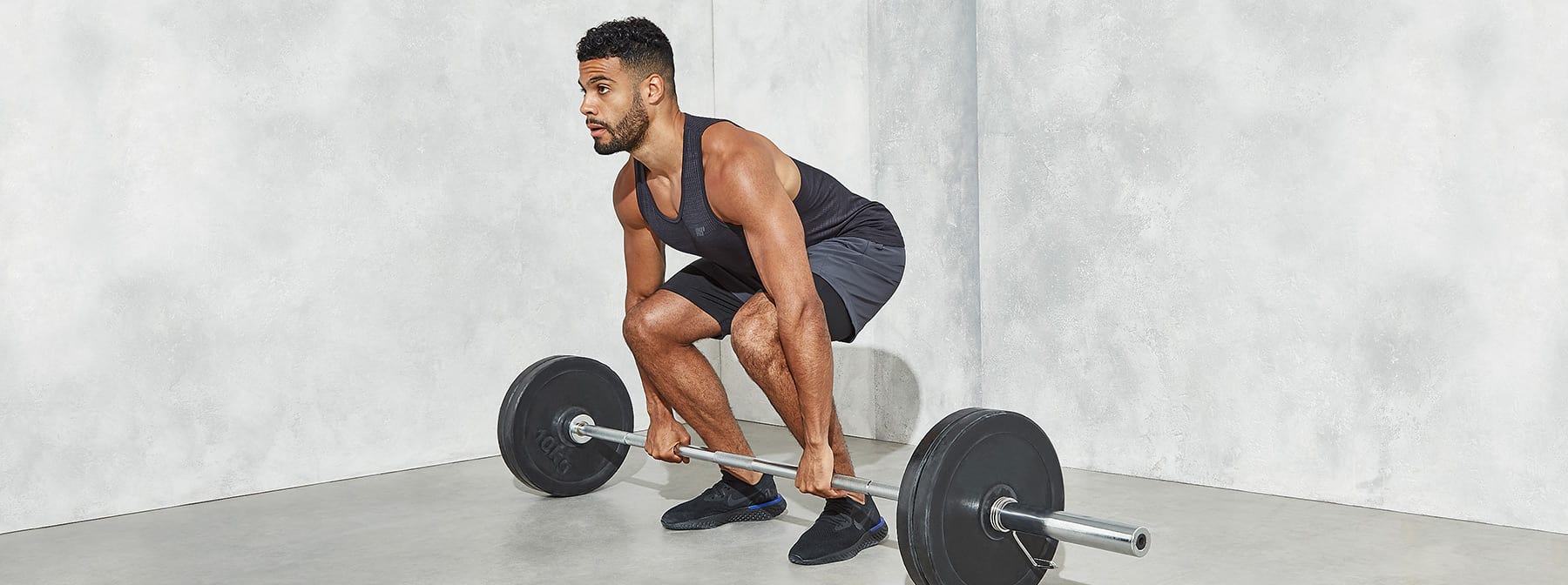 This Is the Best Way for Tall Guys to Deadlift