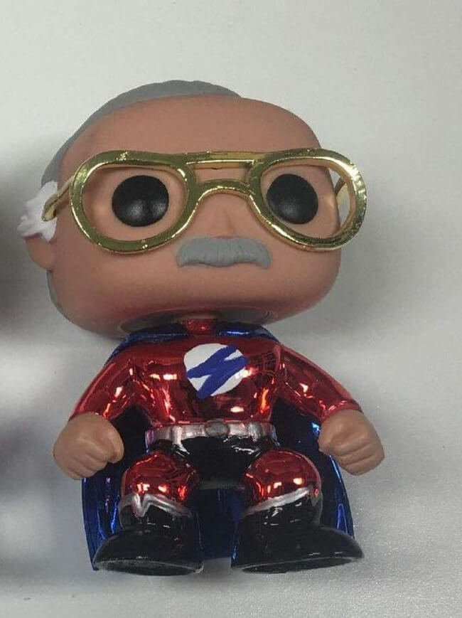 Figurine Pop! Stan Lee Superhero red metallic