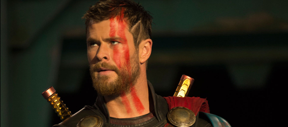 Thor par l'acteur Chris Hemsworth. Il appartient à la maison Gryffondor à Poudlard