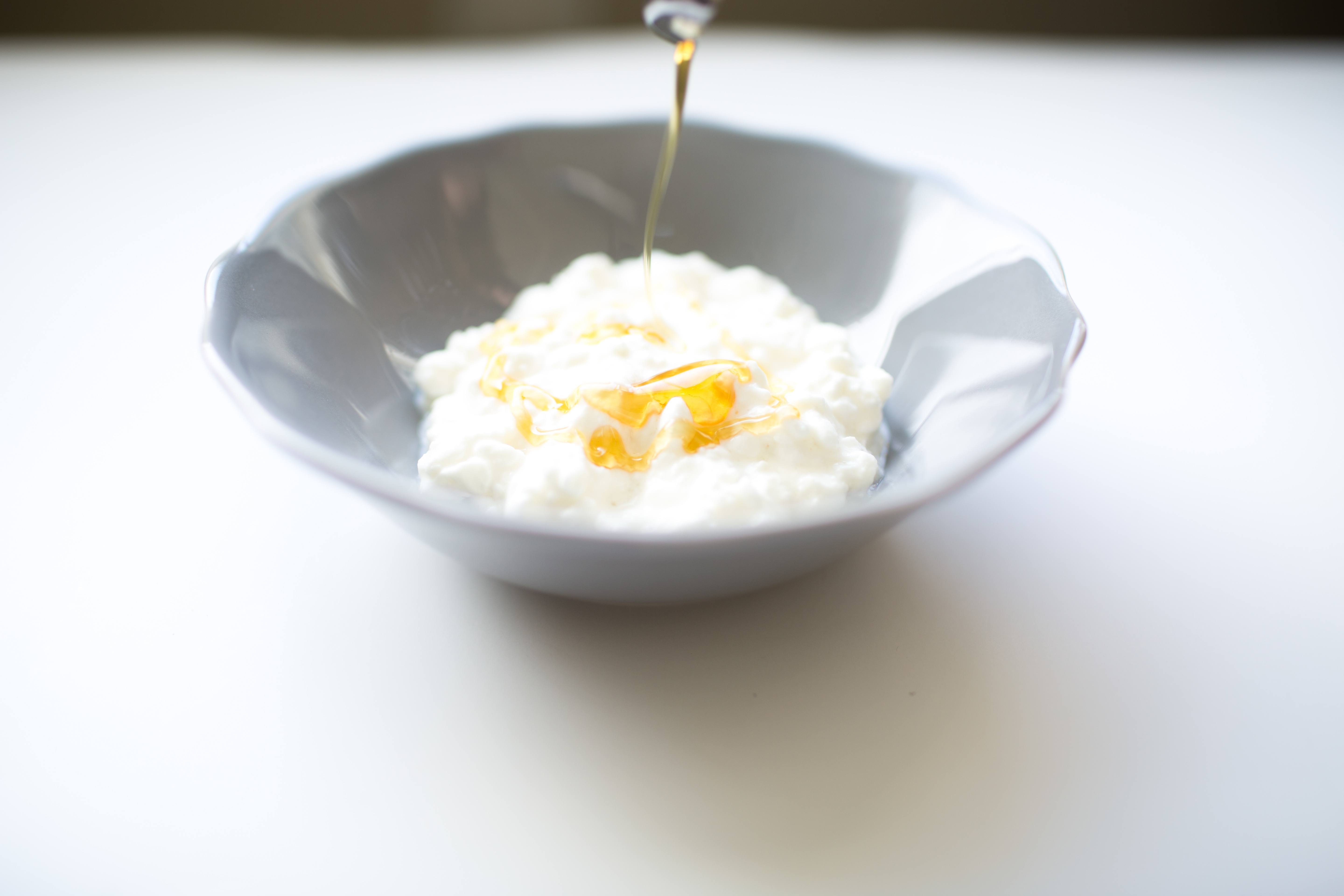 100 calorie snack fat free cottage cheese with honey
