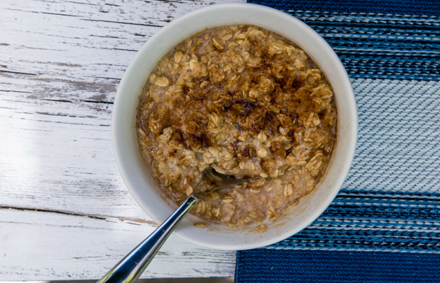 idealoatmeal in bowl - oatmeal for weight loss