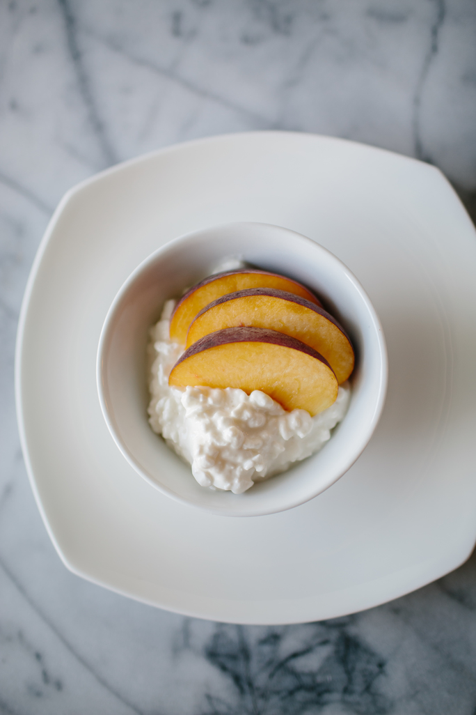 cottage-cheese-and-peaches